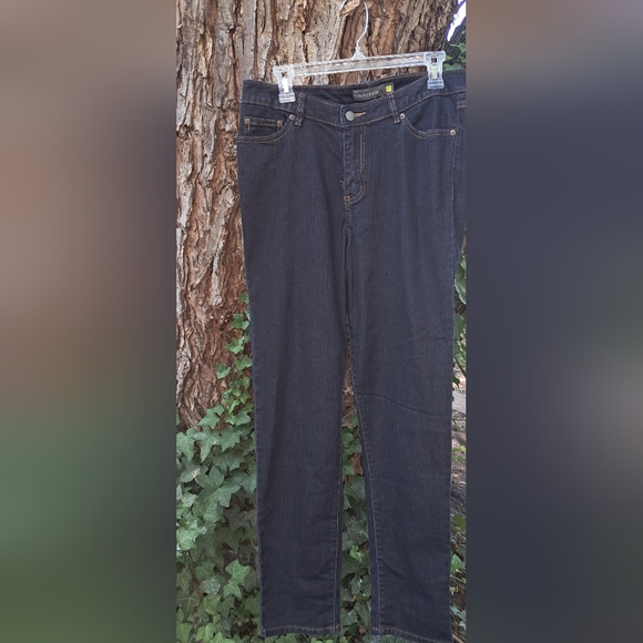 Venezia Brand Women's Stretch Classic jeans Size 1 Size 14 Dark Wash - Picture 1 of 4